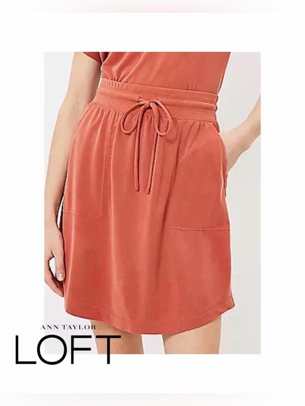 🆕 NWT Lou & Grey Lou & Grey Sandwashed Pocket Skirt